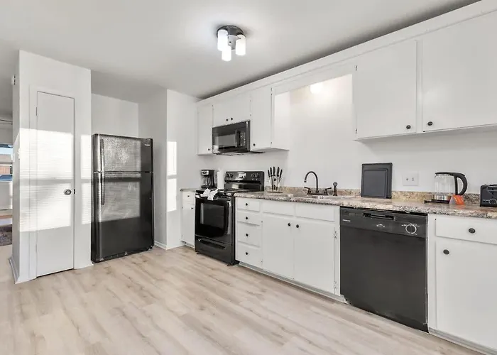 Townhome 4bds, Fast Wifi, 2 Mi To Seton, 6 Mi To Cavazos, Professionally Managed By Albatross * Killeen