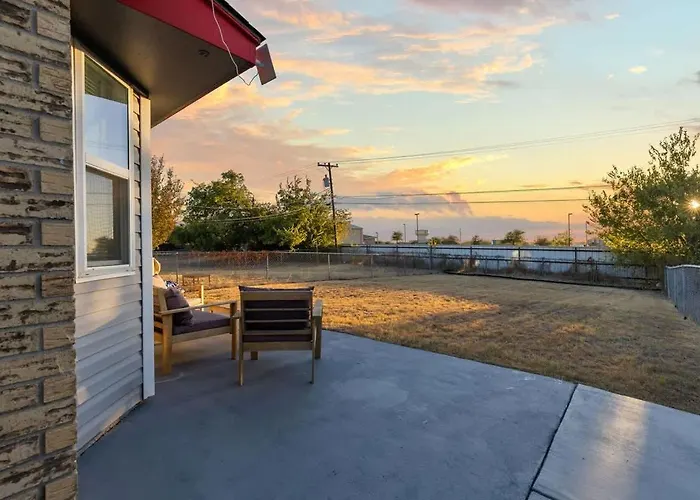 Townhome 4bds, Fast Wifi, 2 Mi To Seton, 6 Mi To Cavazos, Professionally Managed By Albatross