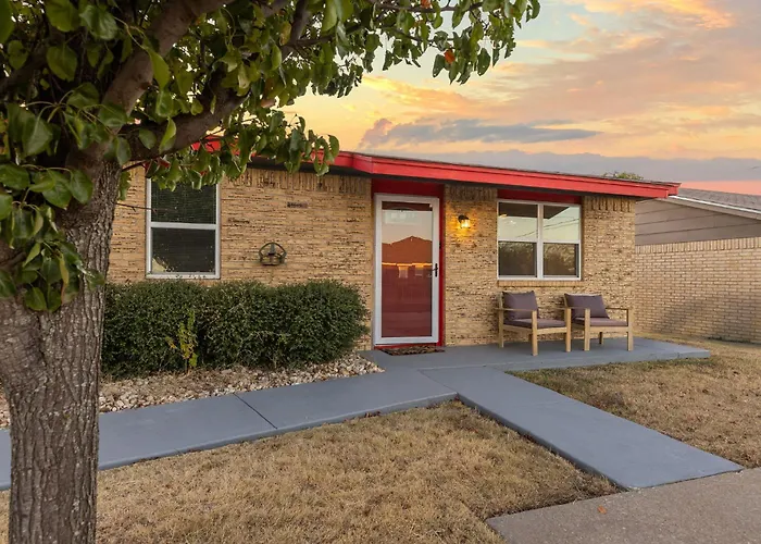 Townhome 4bds, Fast Wifi, 2 Mi To Seton, 6 Mi To Cavazos, Professionally Managed By Albatross